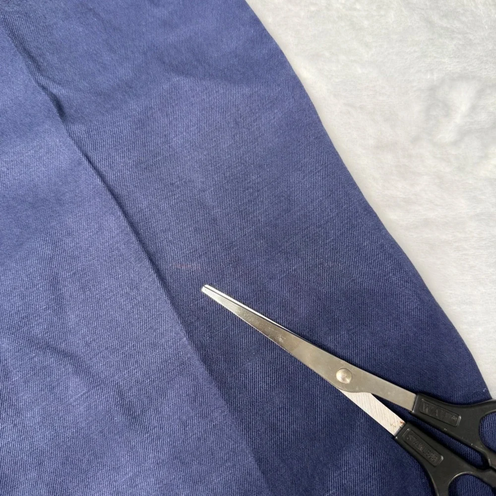 Tommy Bahama 36 (Actual 38x32) Blue Lyocell Linen Blend Flat Front Chino Pants